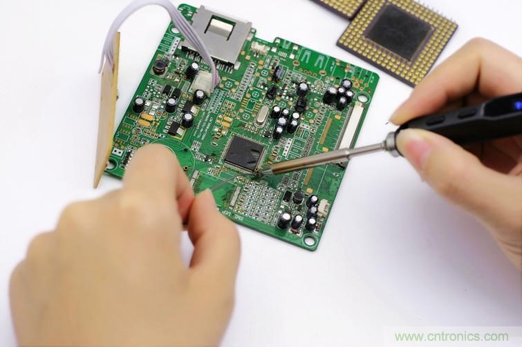 一款能喚起 70 后工程師朋友&ldquo;童年趣事&rdquo;的迷你電烙鐵！