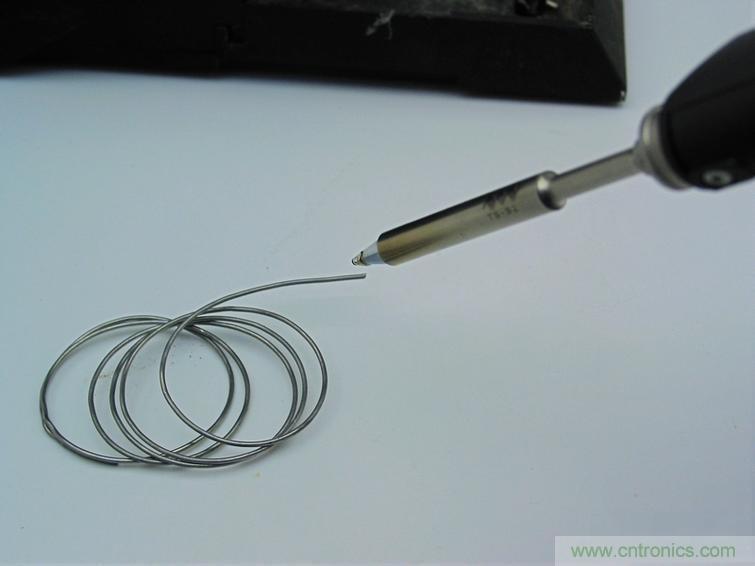 一款能喚起 70 后工程師朋友&ldquo;童年趣事&rdquo;的迷你電烙鐵！