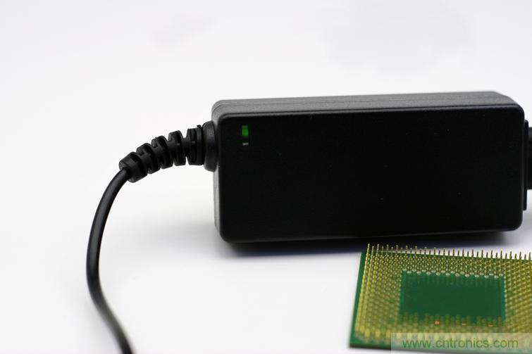 一款能喚起 70 后工程師朋友&ldquo;童年趣事&rdquo;的迷你電烙鐵！