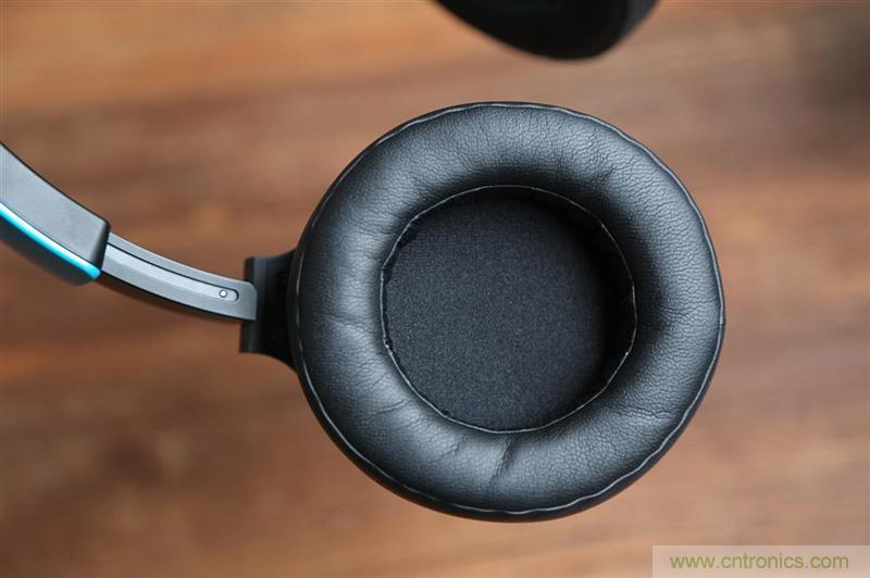 頭條哥的夢想之作！FIIL耳機(jī)能讓汪峰上頭條否？