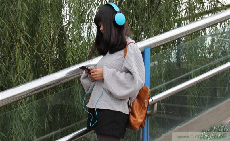 頭條哥的夢想之作！FIIL耳機(jī)能讓汪峰上頭條否？