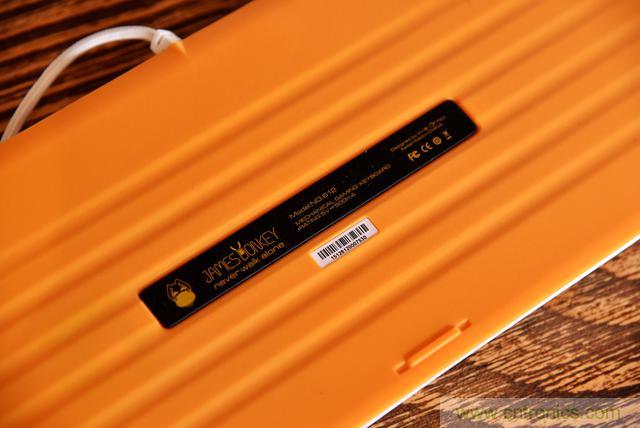 左手寫愛，右手寫他&mdash;&mdash;從此鍵盤鼠標(biāo)不分家！