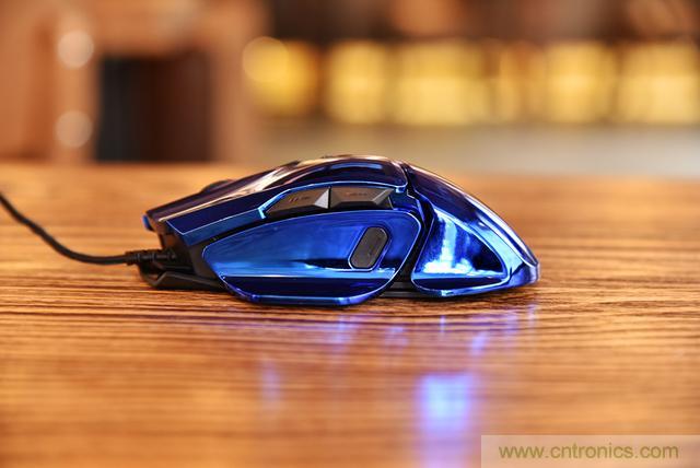 左手寫愛，右手寫他&mdash;&mdash;從此鍵盤鼠標(biāo)不分家！