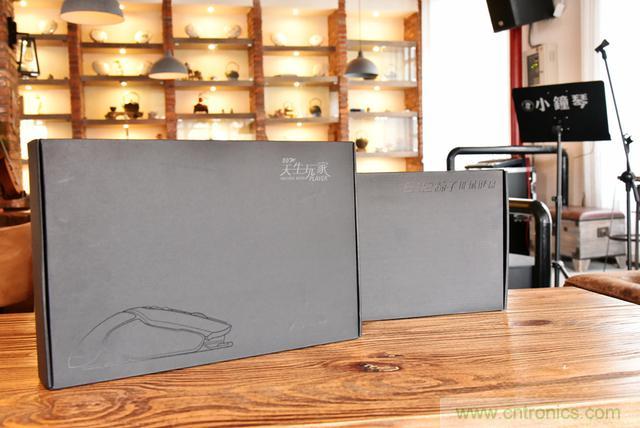 左手寫愛，右手寫他&mdash;&mdash;從此鍵盤鼠標(biāo)不分家！