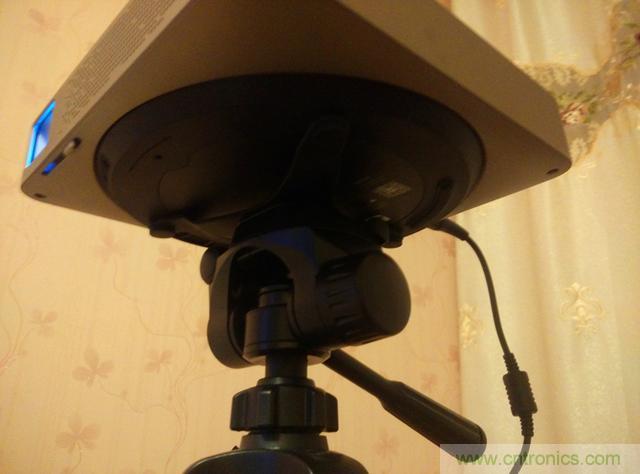 無屏電視時代已然來臨，客廳你做好準備了嗎？