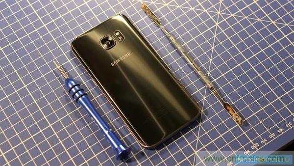 三星S7手機(jī)僅靠粘膠防水，也是沒(méi)&ldquo;sei&rdquo;了！