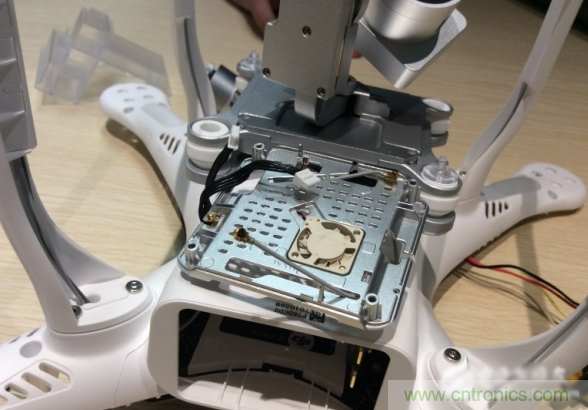 真飛機(jī)拆不著，那就來拆拆無人機(jī)&ldquo;鼻祖&rdquo;大疆吧！