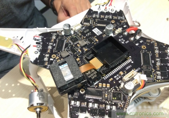 真飛機(jī)拆不著，那就來拆拆無人機(jī)&ldquo;鼻祖&rdquo;大疆吧！