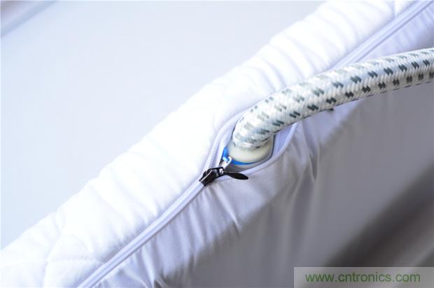 這個(gè)枕頭不僅能挽救睡眠還能挽救婚姻！