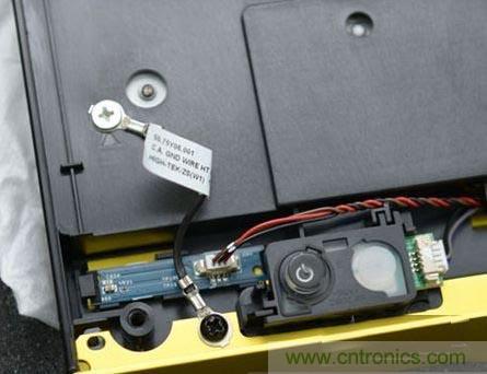 小米電視震撼拆解:內(nèi)部芯片電路設(shè)計構(gòu)造曝光