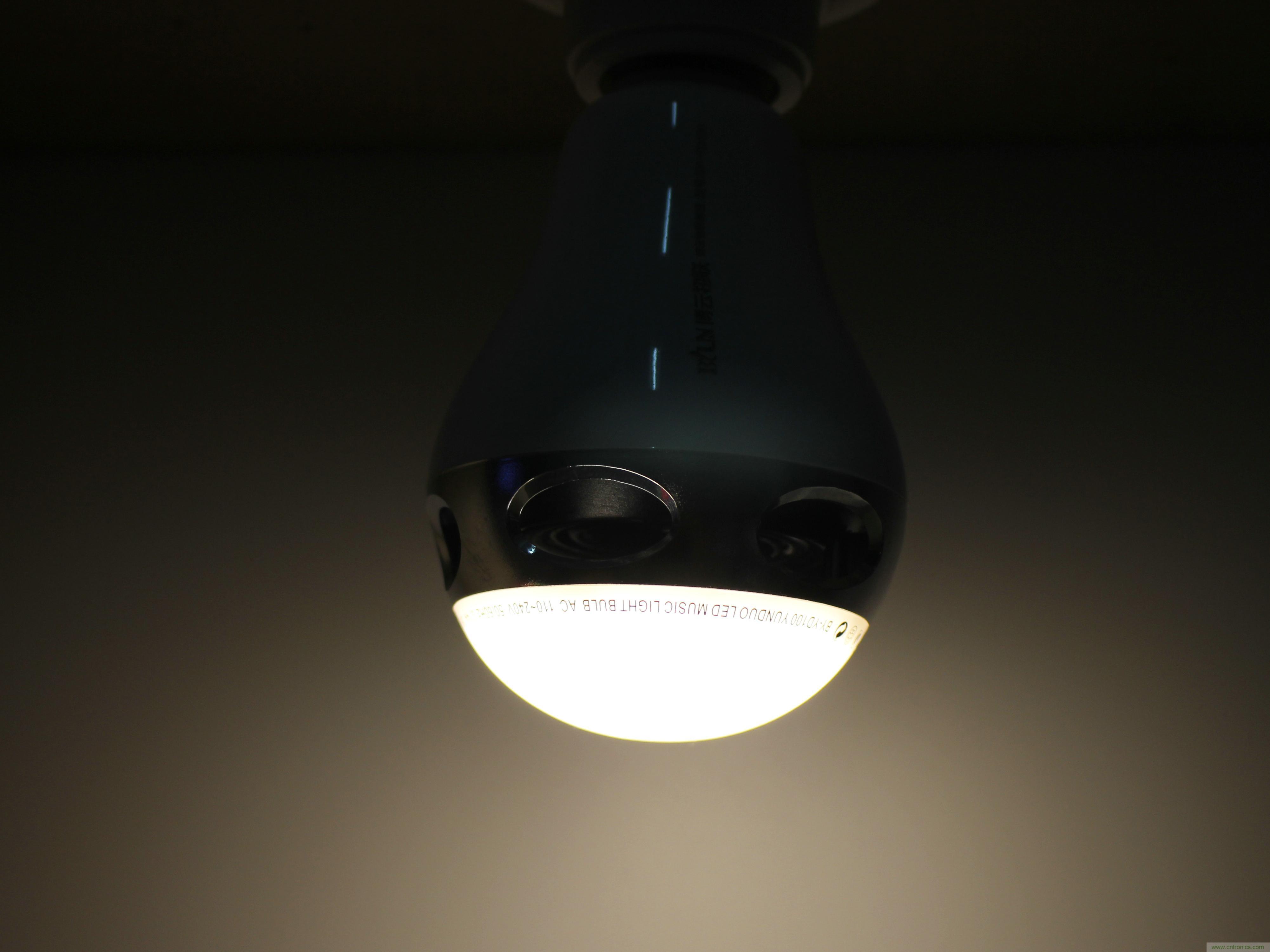 一款會(huì)講故事的燈泡，溫馨浪漫有格調(diào)