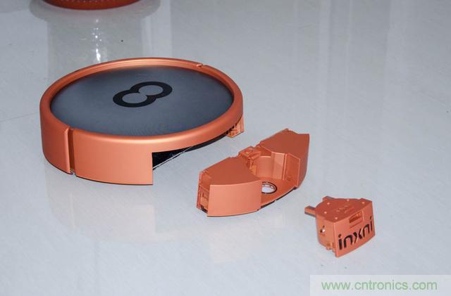 智能導(dǎo)航掃地機(jī)器人，以內(nèi)更靠譜！