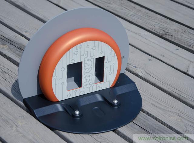 智能導(dǎo)航掃地機(jī)器人，以內(nèi)更靠譜！