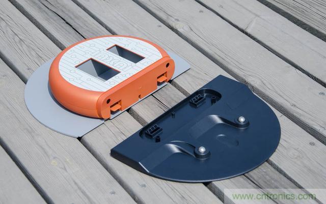 智能導(dǎo)航掃地機(jī)器人，以內(nèi)更靠譜！