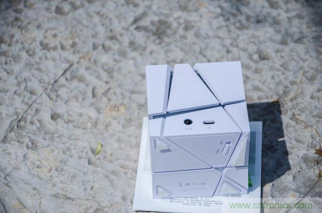 洛斐創(chuàng)意藍(lán)牙音箱，光與建筑點(diǎn)綴生活