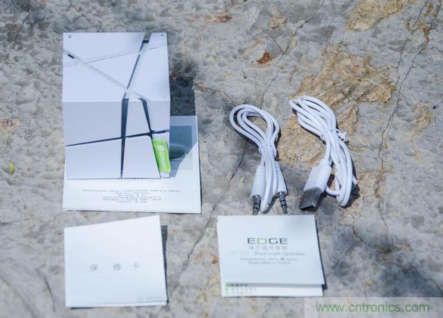 洛斐創(chuàng)意藍(lán)牙音箱，光與建筑點(diǎn)綴生活