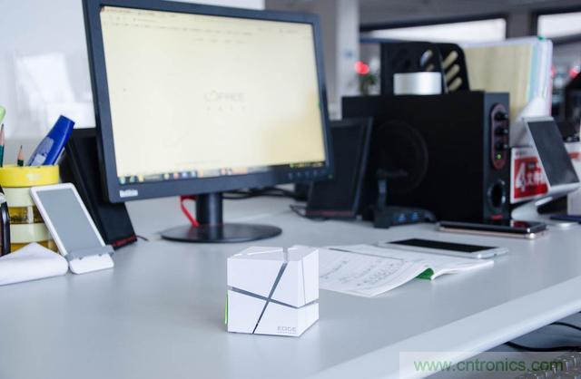 洛斐創(chuàng)意藍(lán)牙音箱，光與建筑點(diǎn)綴生活