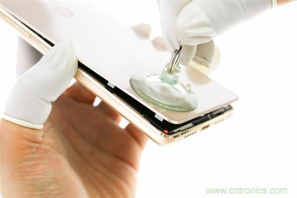 小米手機4S超詳細拆解:內外硬件大升級