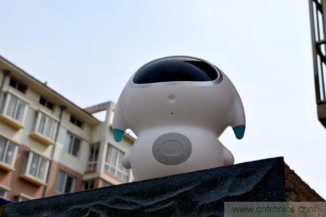 &ldquo;爸爸再不陪我，我就長(zhǎng)大了&rdquo;&mdash;&mdash;小騰機(jī)器人