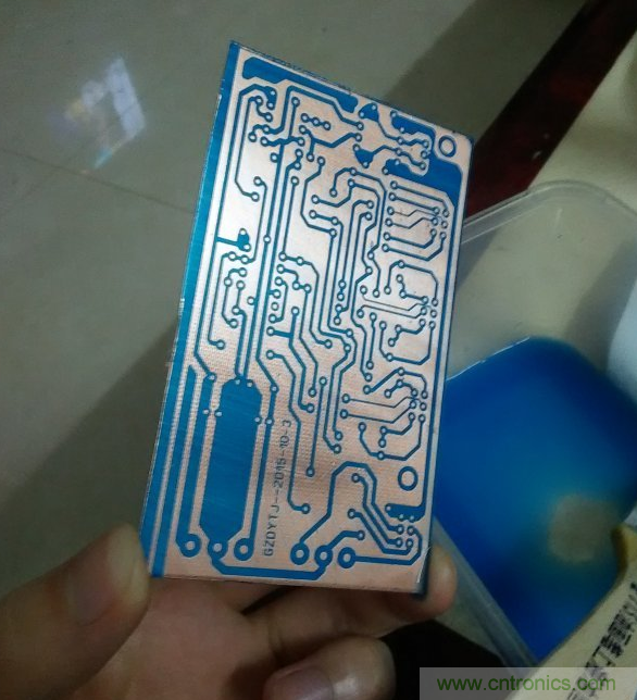 嘗試了四次PCB制作， 最后一發(fā)算是成功了