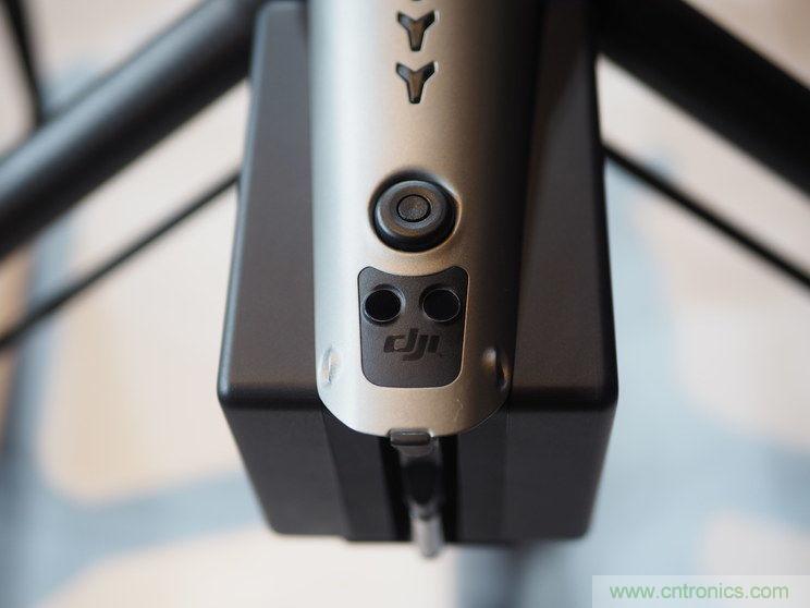 對(duì)比大疆/零度/昊翔/極飛夜間避障技術(shù)哪家強(qiáng)？