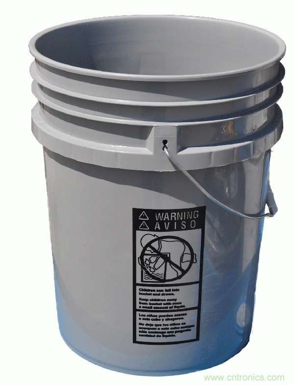 藝術(shù)源于生活，用生活中的物件也能制作磁流體