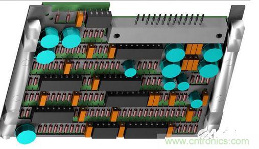 F-16戰(zhàn)斗機的雷達干擾裝置PCB，在所有的零組件下方有一個鋁制散熱器；千萬別讓機械工程師為了散熱器設計而自作主張布局PCB，以免犧牲電子能。