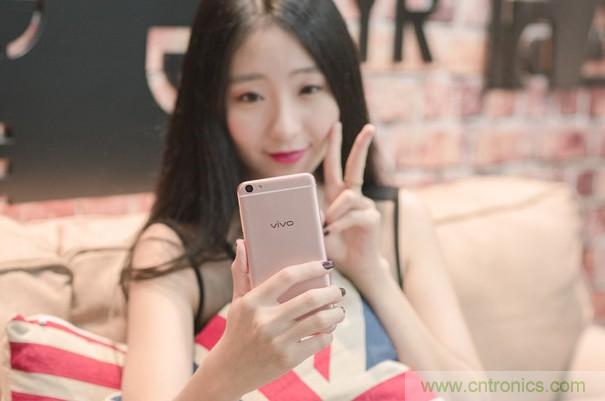 回顧2016：七大智能手機(jī)亮點(diǎn)技術(shù)，誰才是真的&ldquo;未來 &rdquo;