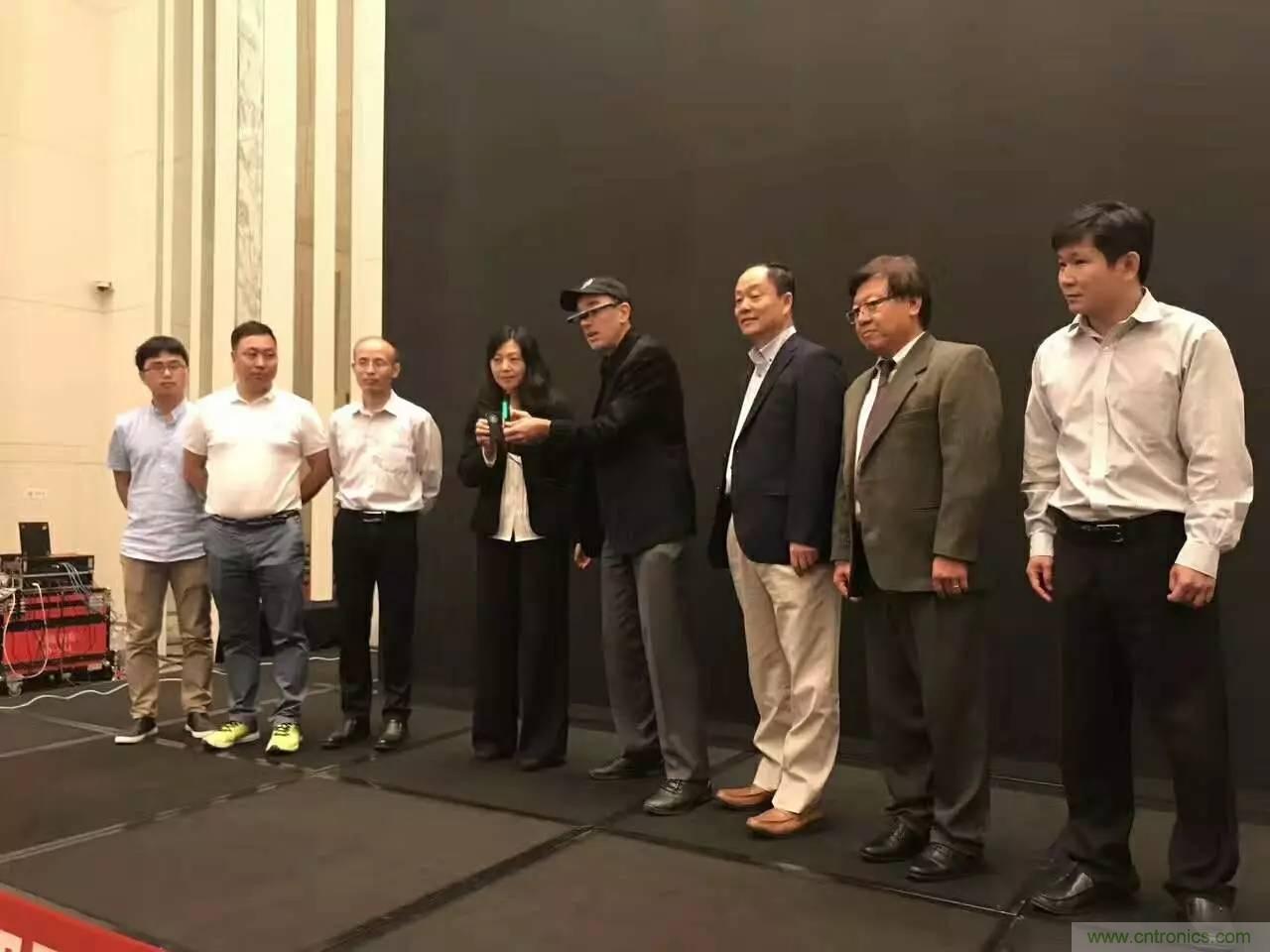 深圳要聞|全球可穿戴之父Steve Mann來深圳了！2017深圳智能穿戴,VR/AR前沿技術(shù)論壇暨開發(fā)者交流酒會