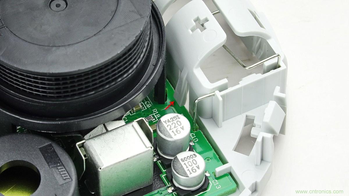 小米煙霧報(bào)警器拆解：一顆電池可用五年是如何做到的？