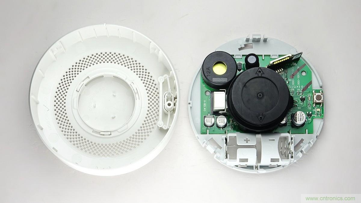 小米煙霧報(bào)警器拆解：一顆電池可用五年是如何做到的？
