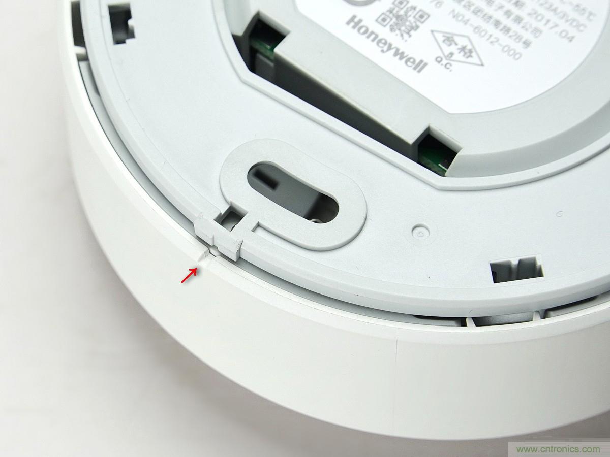 小米煙霧報(bào)警器拆解：一顆電池可用五年是如何做到的？