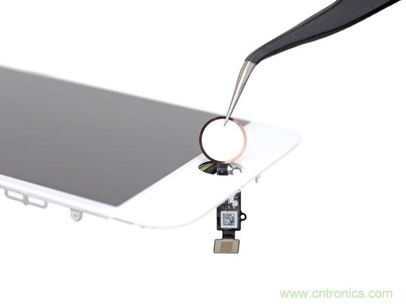 iPhone 8首拆：無線充電版本的iPhone 7？