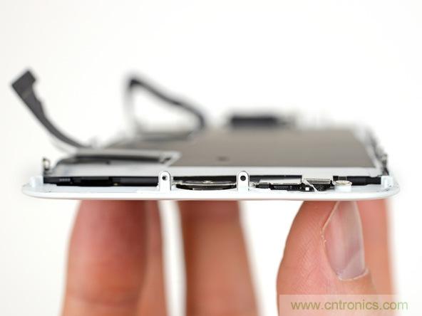 iPhone 8首拆：無線充電版本的iPhone 7？