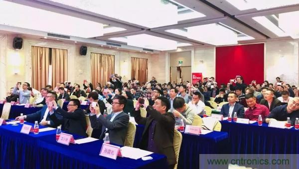 大咖云集！第二屆中國（深圳）智能制造產(chǎn)業(yè)大會(huì)順利召開