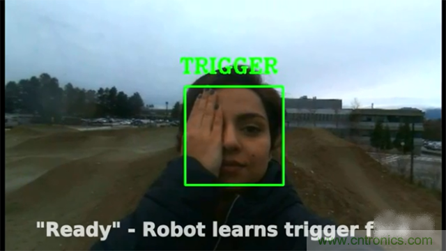 最新控制系統(tǒng)，用臉就能控制無人機？