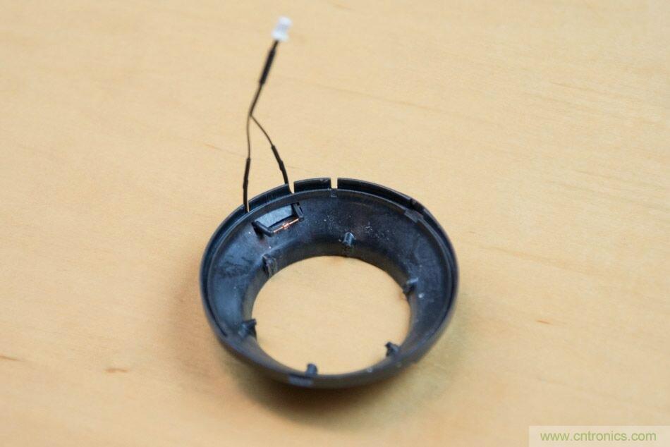 拆解戴森吹風(fēng)機(jī)：近三千元的價格貴在哪？