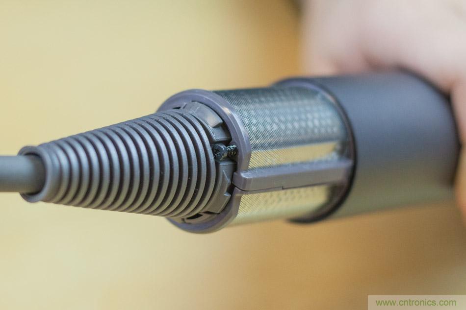 拆解戴森吹風(fēng)機(jī)：近三千元的價格貴在哪？