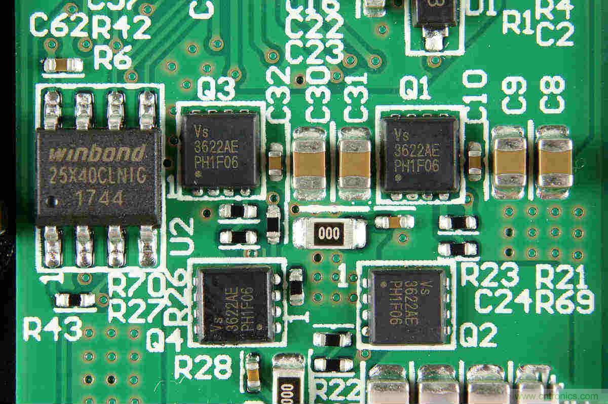 拆解對比：系出同門，小米、紫米無線充電器的差別有多大？