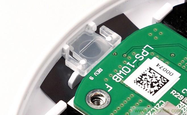 拆解對比：系出同門，小米、紫米無線充電器的差別有多大？