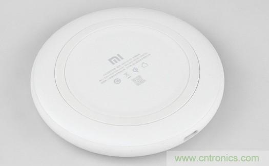 拆解對比：系出同門，小米、紫米無線充電器的差別有多大？