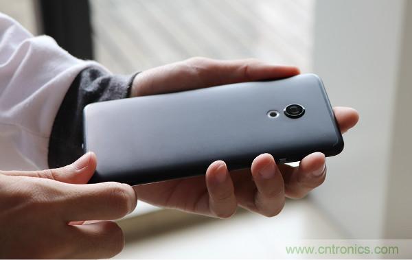 魅族M15拆解：做工精致，壓感Home鍵采用中國(guó)芯