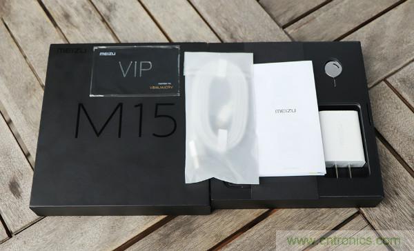 魅族M15拆解：做工精致，壓感Home鍵采用中國(guó)芯