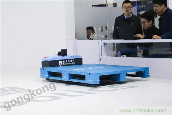 2019慕尼黑上海電子生產(chǎn)設(shè)備展，仙知機(jī)器人賦能電子制造物流智能化！