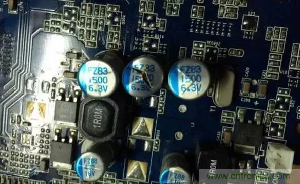 電容擊穿是開路還是短路？電容擊穿原因是什么？