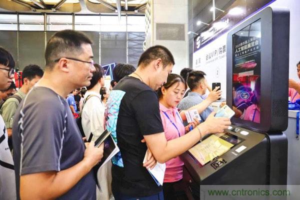 明年再見！&ldquo;WAIE 2019第四屆上海國際人工智能展覽會暨人工智能產(chǎn)業(yè)大會&rdquo;完美落幕！