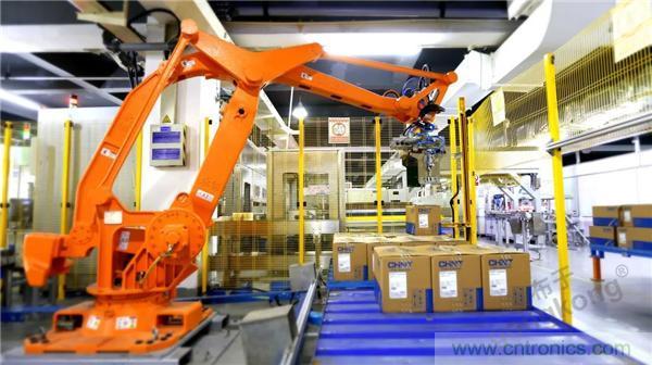 正泰昆侖 | 續(xù)寫榮耀，領馭未來