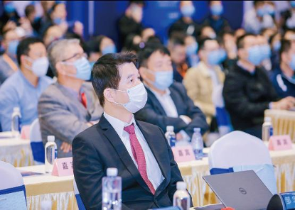 碼”?。∥逶隆靶尽睓C不容錯過！