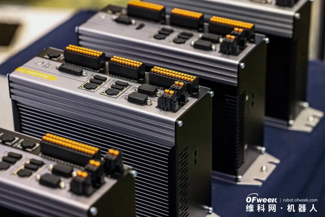 大咖齊聚，智啟新篇 | OFweek 2025（第十四屆）中國機(jī)器人產(chǎn)業(yè)大會圓滿收官！